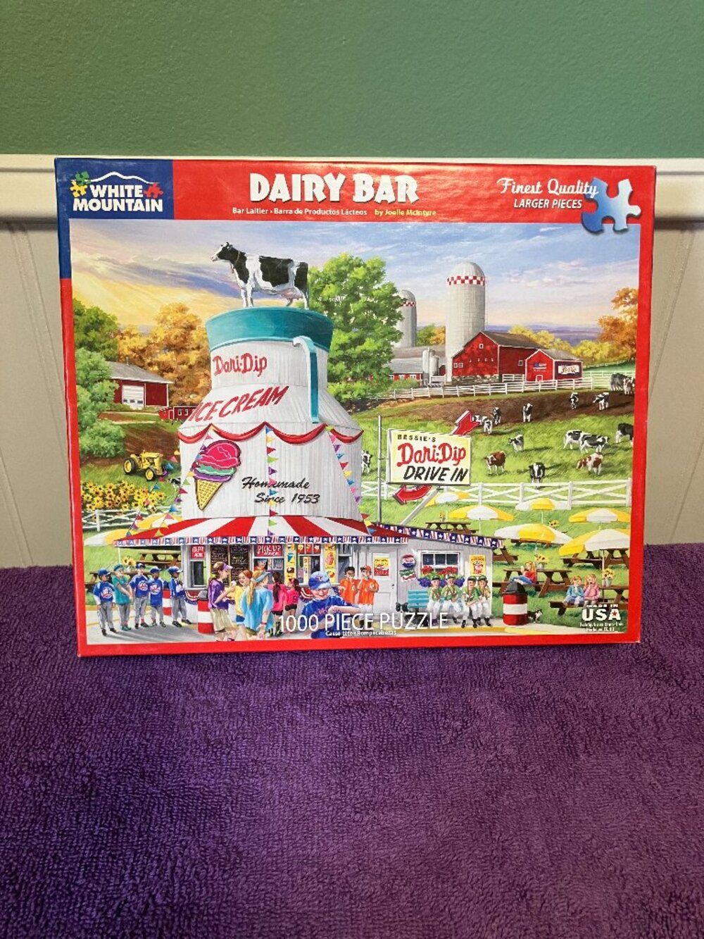 White Mountain Puzzle "Dairy Bar"